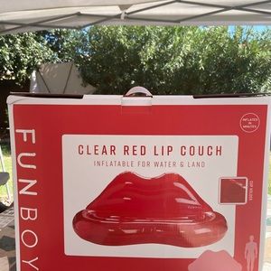 Funboy Lip Couch floater